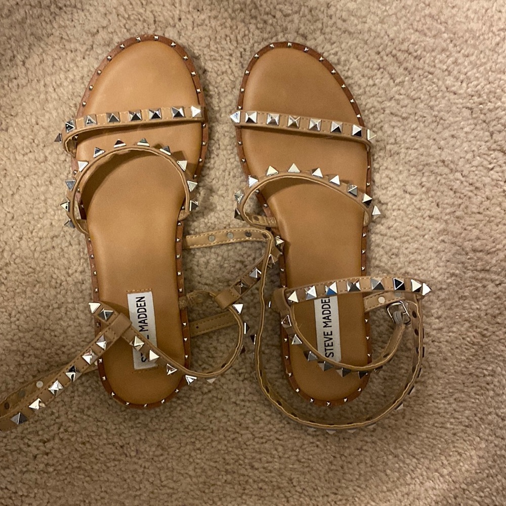 Steve Madden sandals